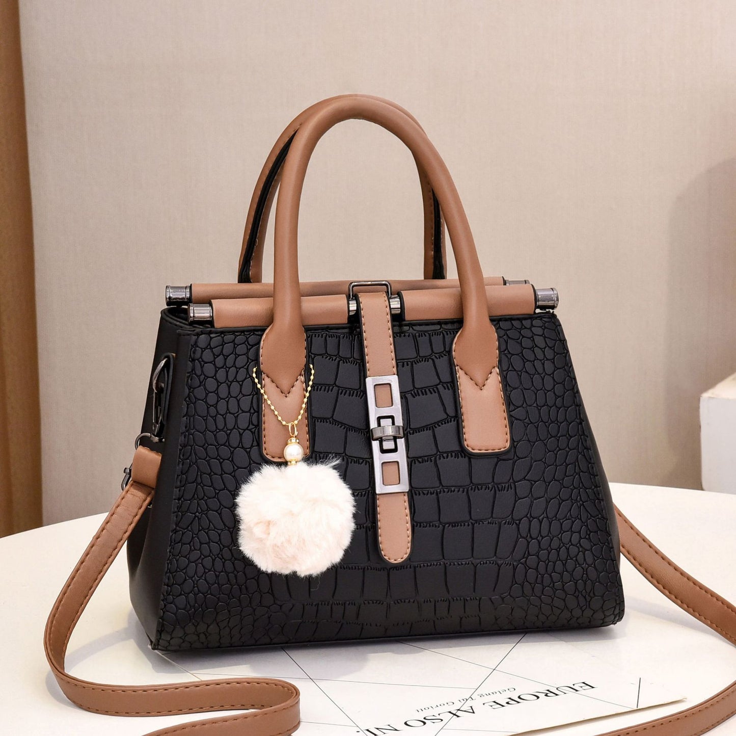 Wholesale Women is Bag New European And American Big Bag Elegant Fashion Large Capacity Trend Women Handbag Shoulder Bag