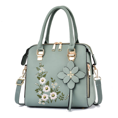 Fashion Flowers Embroidered Handbag