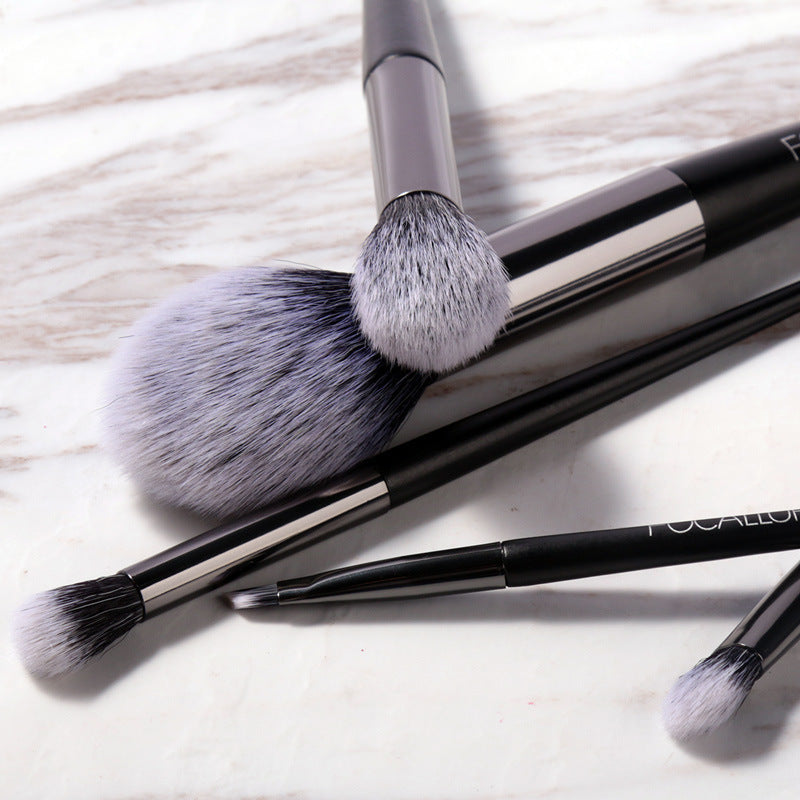 Set Of 6 Soft Makeup Brushes